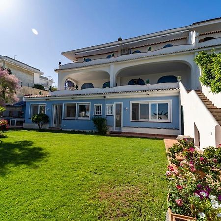 Casa Azzurra Apartment เมสซีนา ภายนอก รูปภาพ