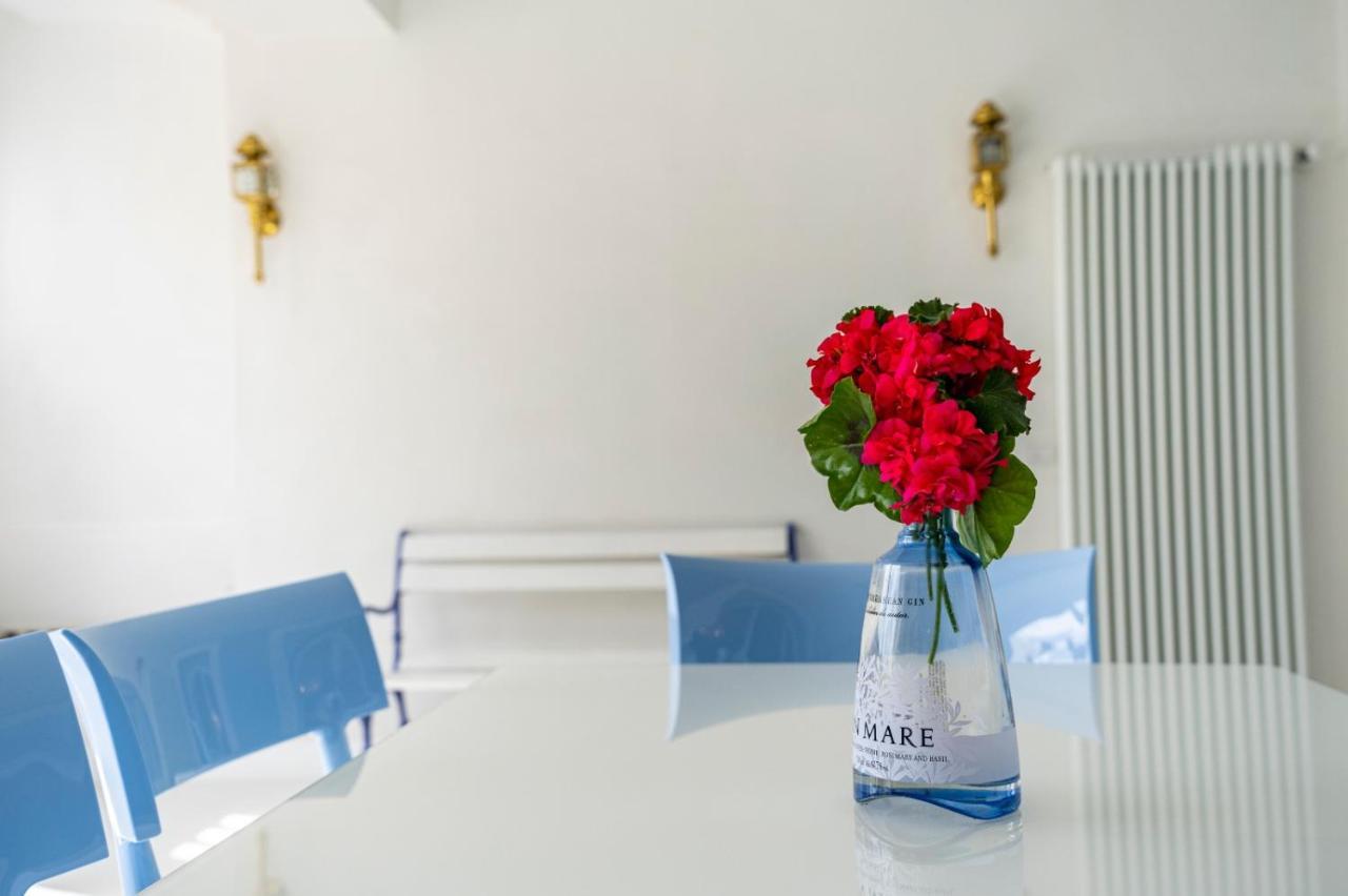 Casa Azzurra Apartment เมสซีนา ภายนอก รูปภาพ