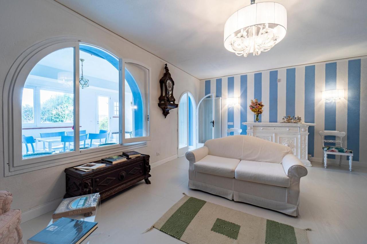 Casa Azzurra Apartment เมสซีนา ภายนอก รูปภาพ