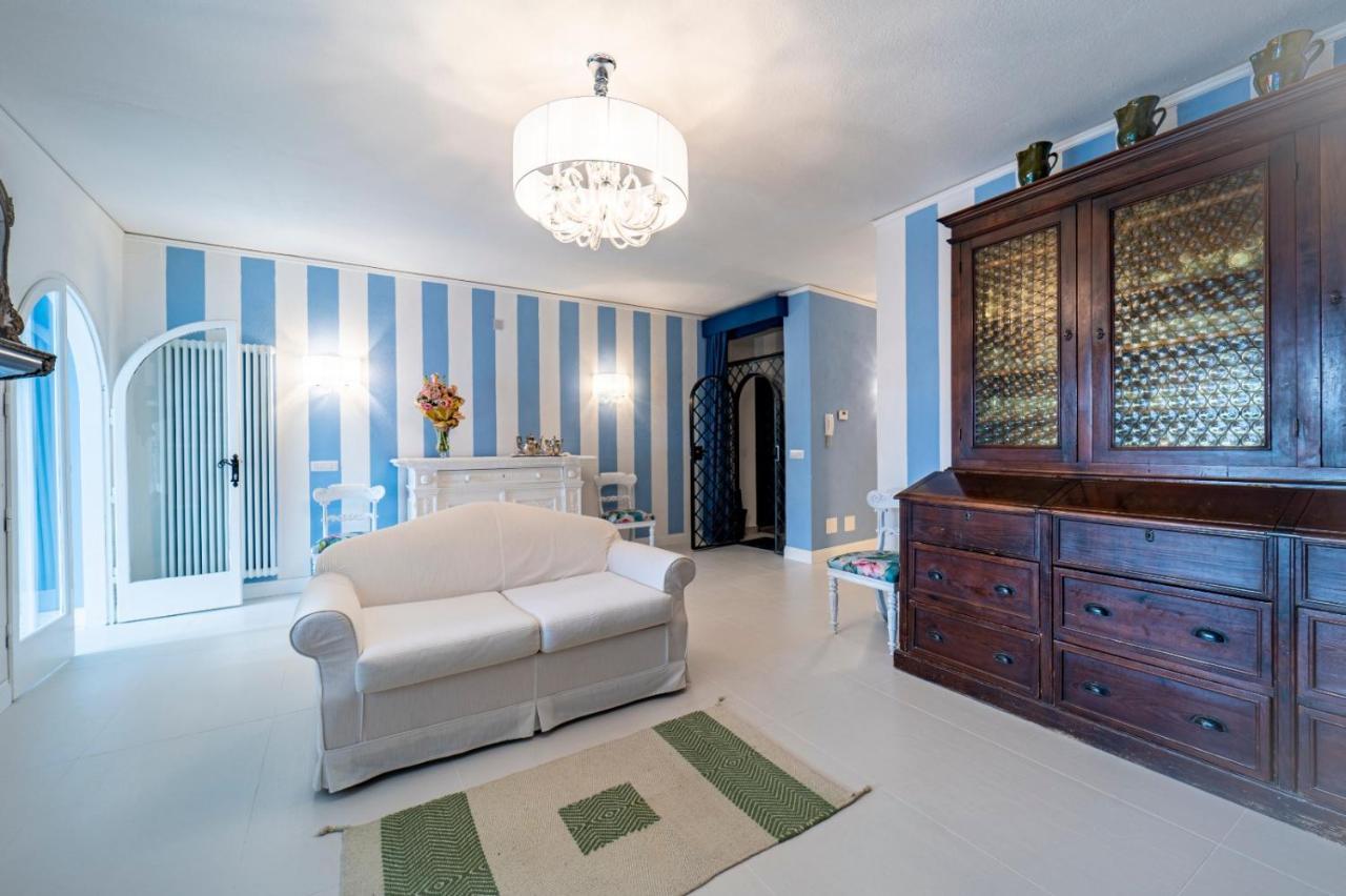 Casa Azzurra Apartment เมสซีนา ภายนอก รูปภาพ