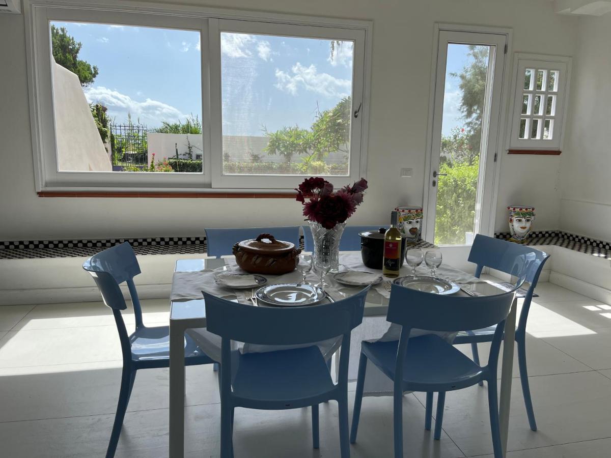 Casa Azzurra Apartment เมสซีนา ภายนอก รูปภาพ